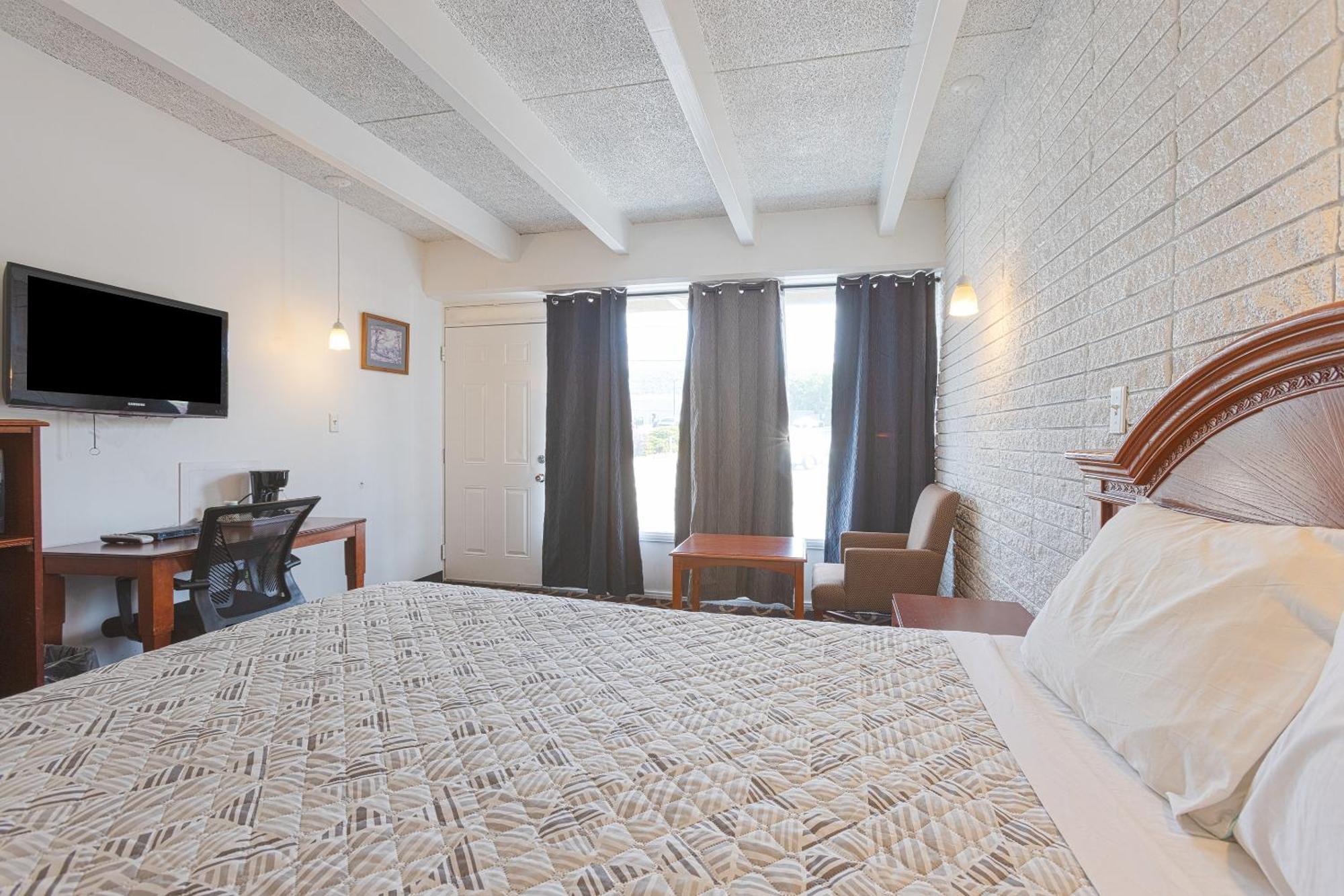 Sonrise Inn Lincoln Hwy By Oyo Breezewood Bagian luar foto